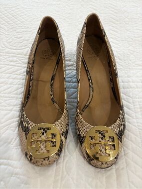 Tory Burch Snake-Print Logo Sally Wedges
